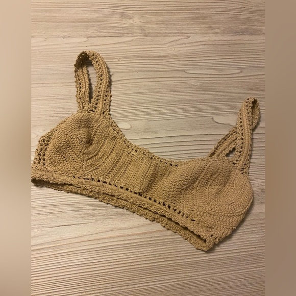 Free People She Made Me Essential Crochet Crop Bikini Top NWOT - Picture 3 of 6